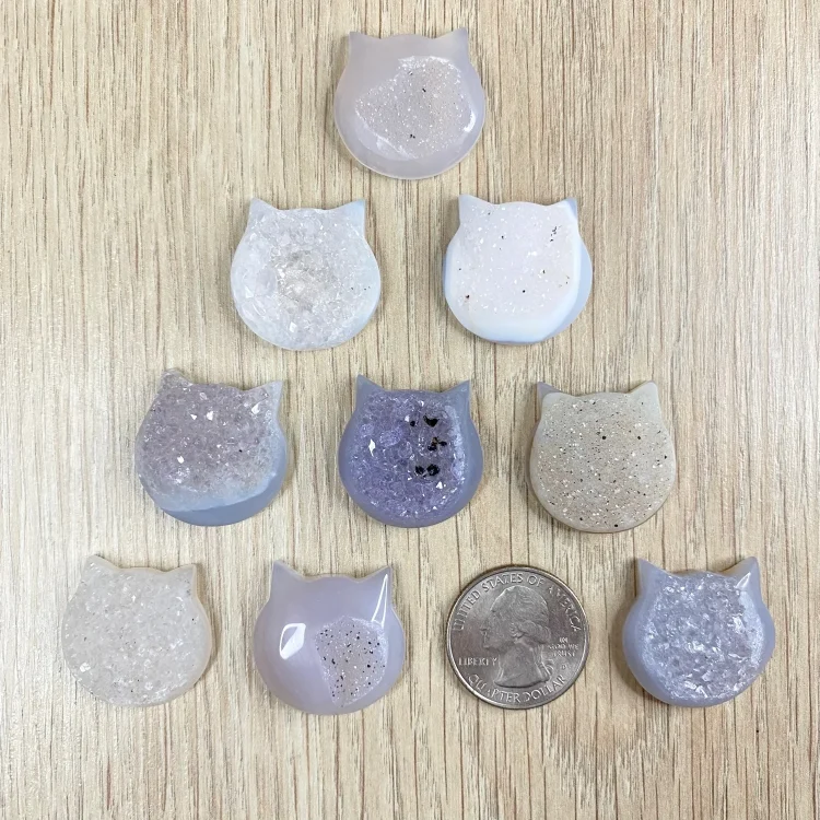 cat-shaped-gemstones